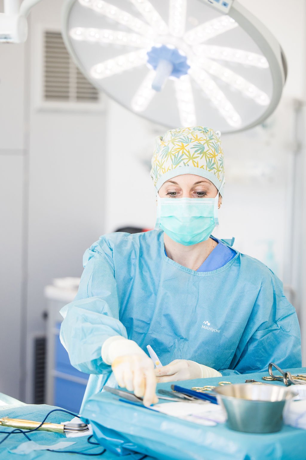 déroulement de l'opération d'augmentation mammaire