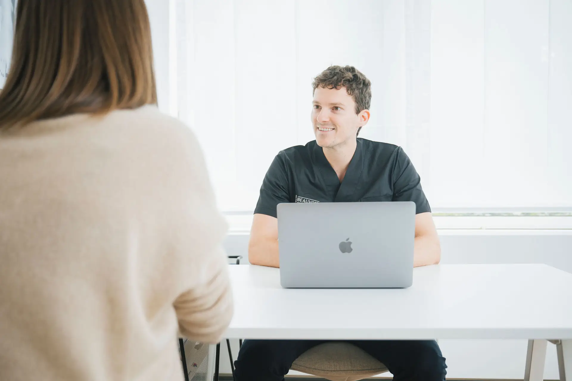 Consultation médicale avec un professionnel de santé